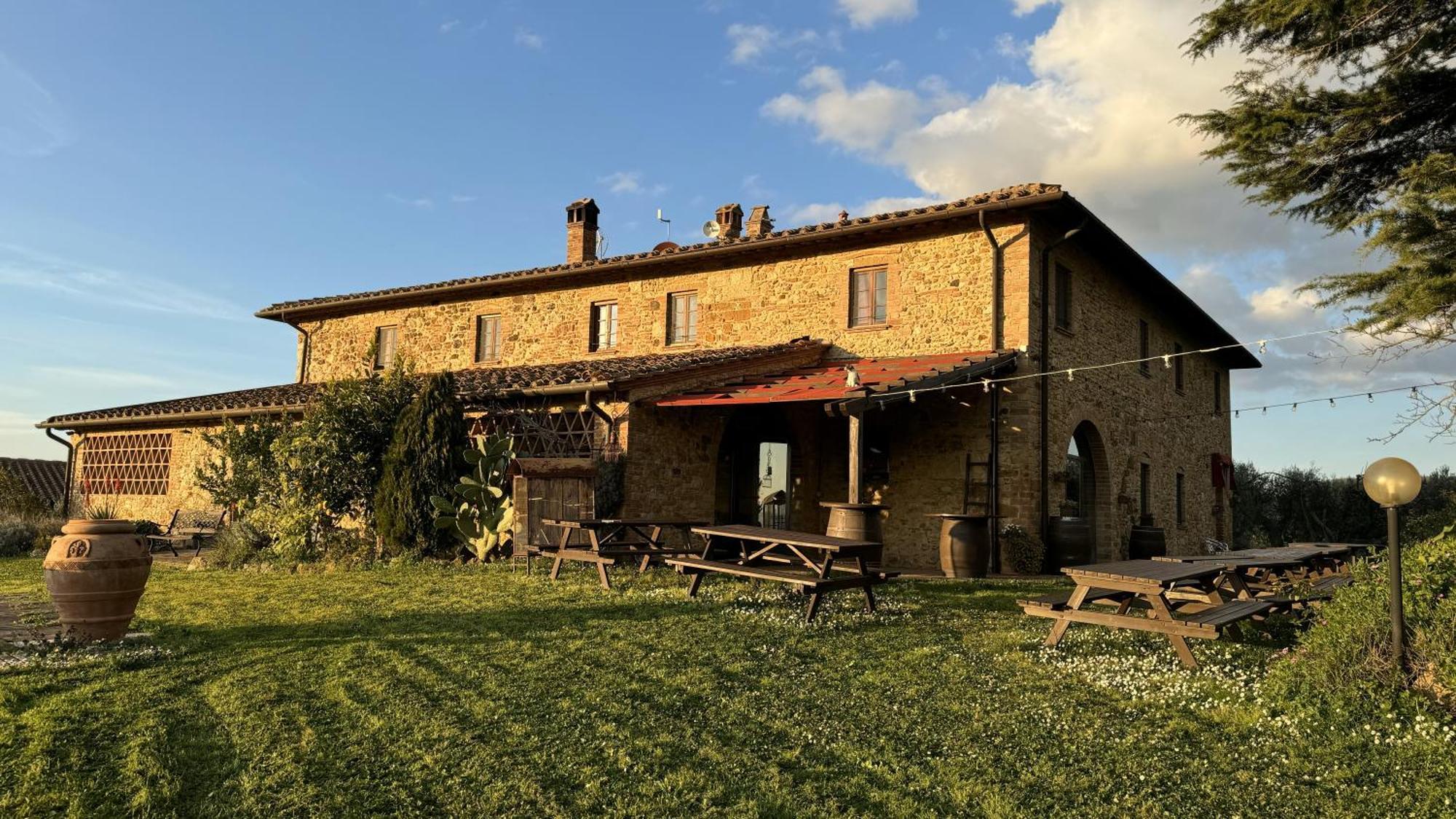 Agriturismo Soiano Famiglia Rolfini Монтайоне Екстериор снимка